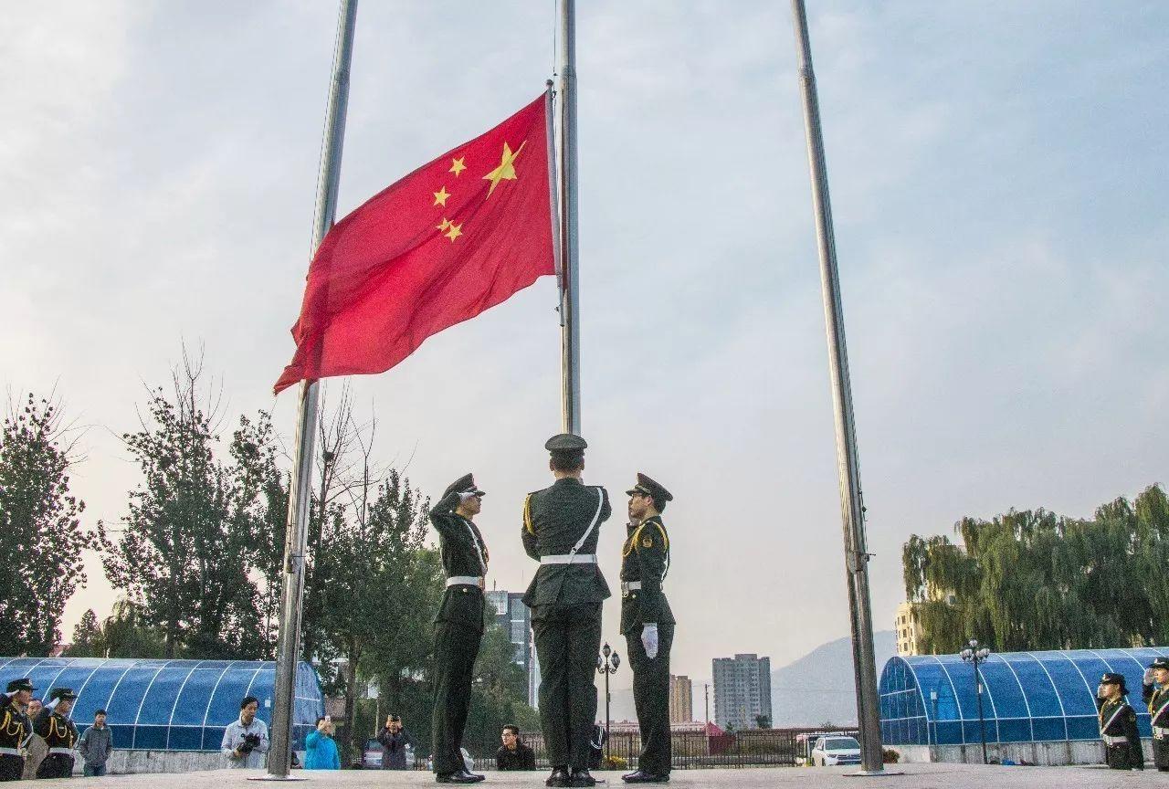 假如你是它们其中一位人物你会说些什么